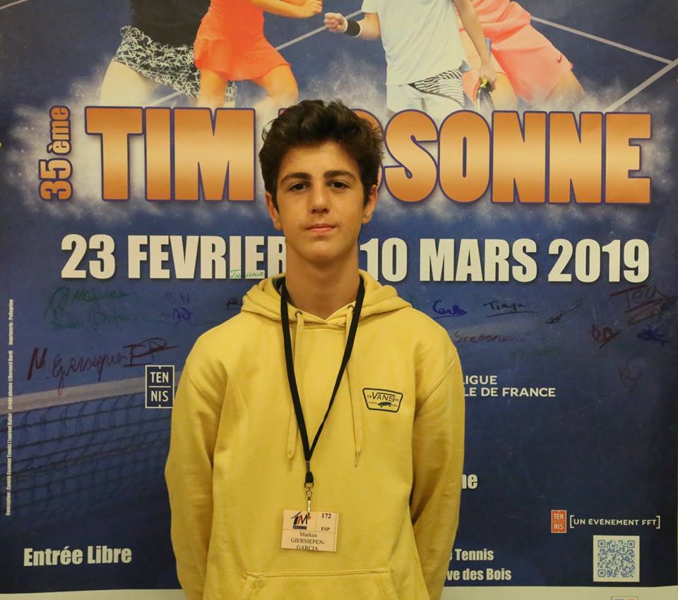 RFETenis's tweet photo. ⬆️ El grancanario Markus Giersiepen y la valenciana Carmen López Martínez buscan un puesto en los CF del prestigioso #TIMEssonne SUB'14 de Sainte GenevièVe Des Boi🇫🇷 https://t.co/HtxmnGbI8i