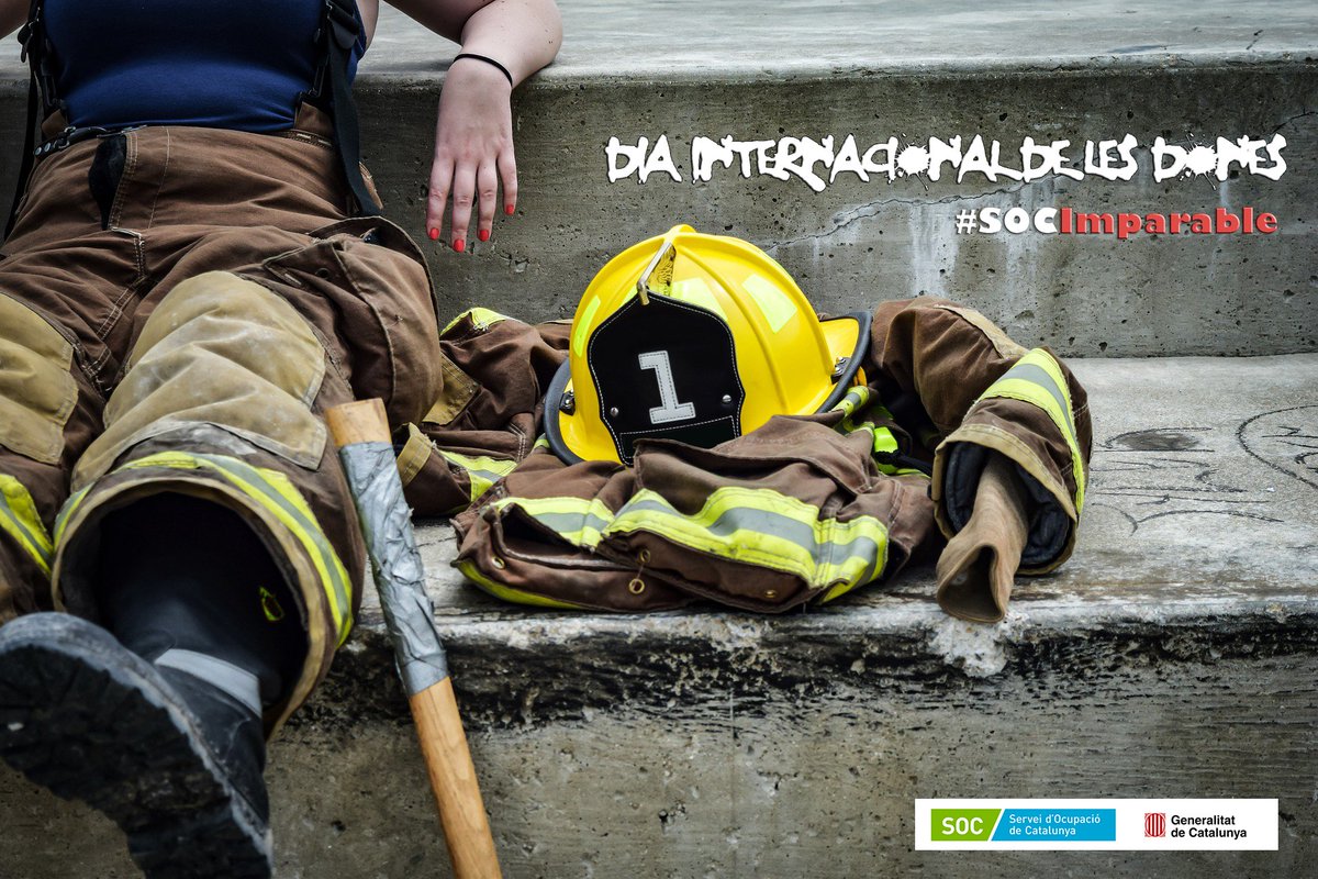 ocupaciocat's tweet photo. #Bondia internacional de les #Dones! 👷♀️👩⚕️👩🌾👩🍳👩🏭👩🔧👩🚒👩⚖️👏 #SOCimparable #DiaDones19 https://t.co/sHsKBwnEMO
