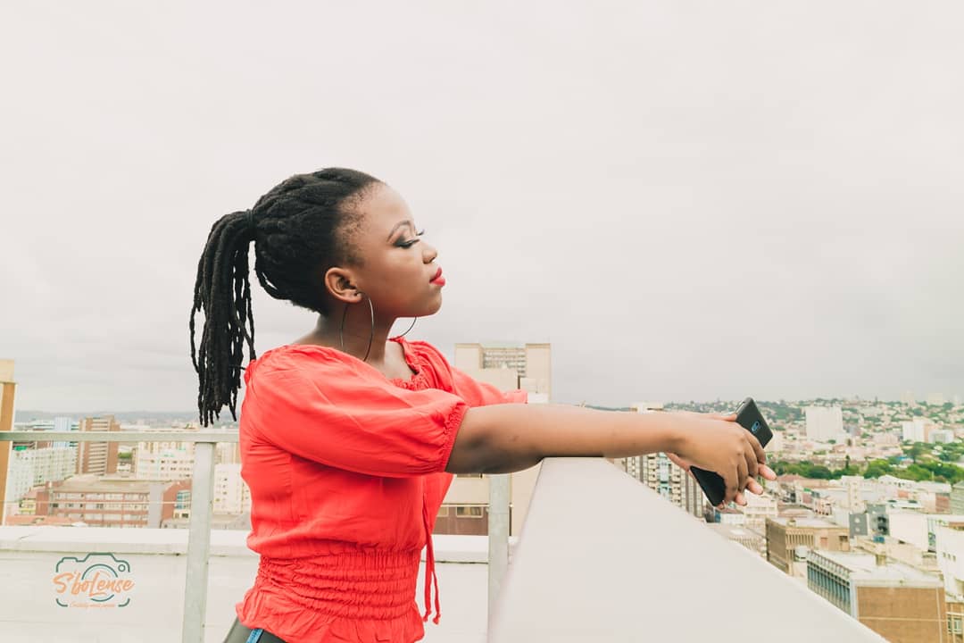 SboLense's tweet photo. Good morning world. Shout out to all the ladies out there rocking their dreads with pride #hair #dreads #queen
#SboLense #Camerassassin #IlovUArt https://t.co/FS4tlztirc