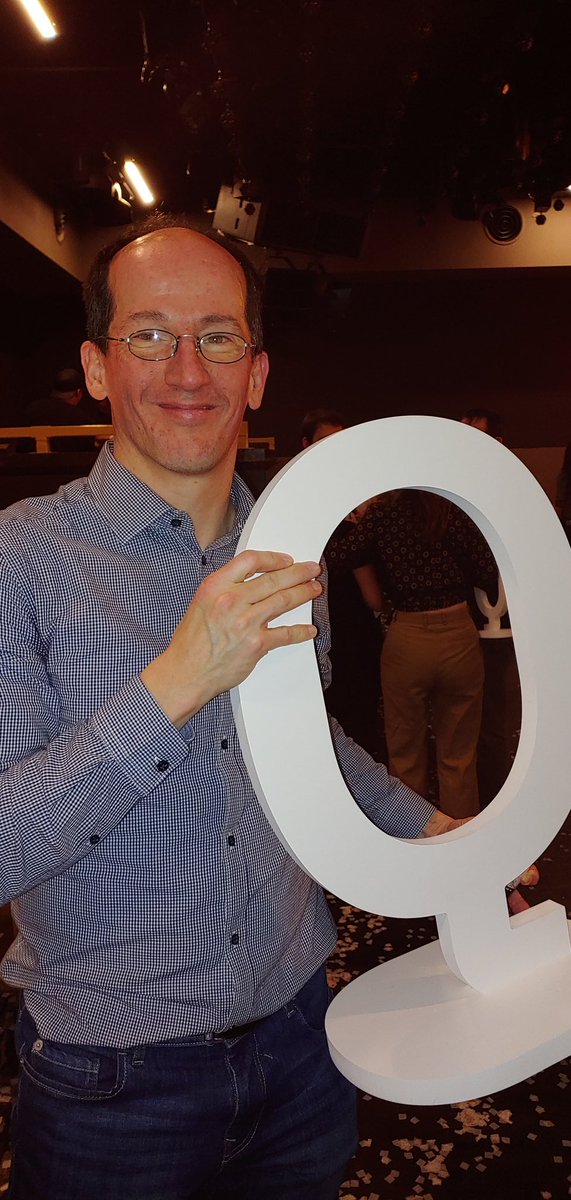 HanheePaik's tweet photo. Everyone, had fun? #IBMQ party at #apsmarch Thank you @lizdurst and @suzie_mae for throwing this amazing #IBMQuantumArcade ! https://t.co/u8hb7MEUGG