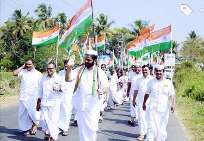 KurianTijo's tweet photo. കരിമ്പനകളുടെ നാട്ടിൽ @INCIndia യുടെ വെന്നിക്കൊടി പാറിക്കാൻ കേരള  YSR , പാലക്കാട് DCC പ്രസിഡന്റ് ശ്രീ V K ശ്രീകണ്ഠൻ നയിക്കുന്ന #JAHO പദയാത്ര കടുത്ത ഉഷ്ണതരംഗത്തെ അതിജീവിച്ചു കൊണ്ട്  #40degree ചൂടിലും ഉം 100ൽപരം മീറ്റിംഗ്കളും ആയി മുന്നേറുന്നു.
#361km,#25days, #88panchayt, #100meetng https://t.co/RgFnNk4GeB