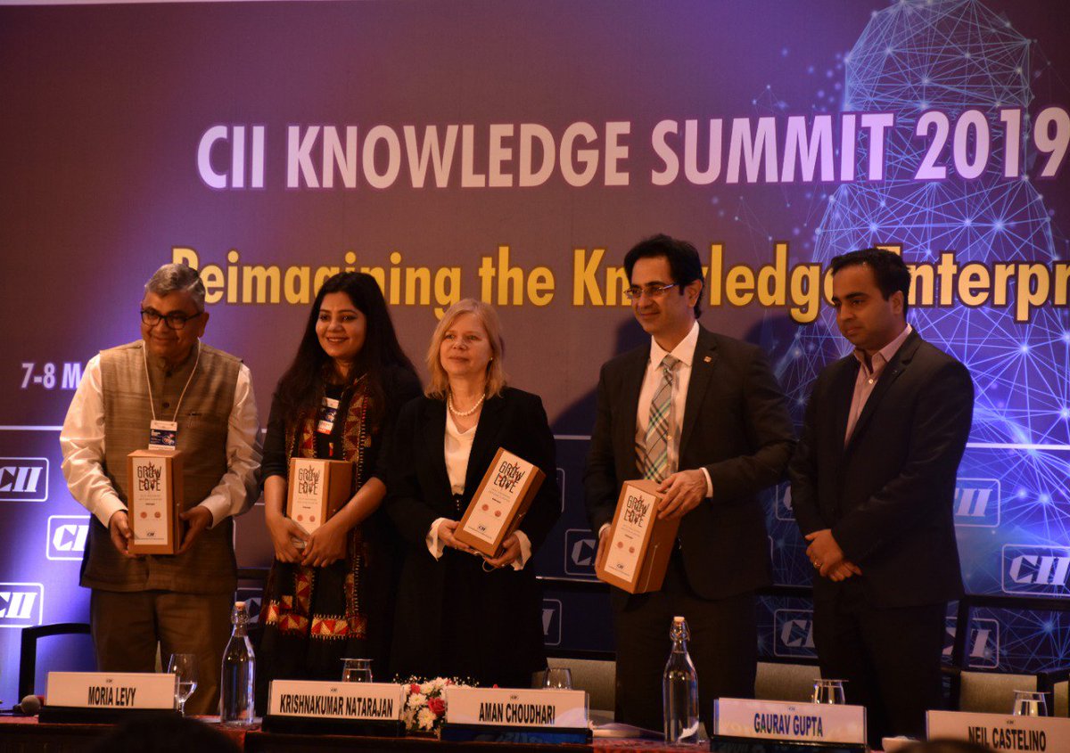 SummitCii's tweet photo. The inaugural session is concluded by Mr. Krishnakumar Natarajan which now sets the platform for the CEO panel segment. #CEOsPanel #CIIKnowledgeSummit https://t.co/cY0dYcxCov