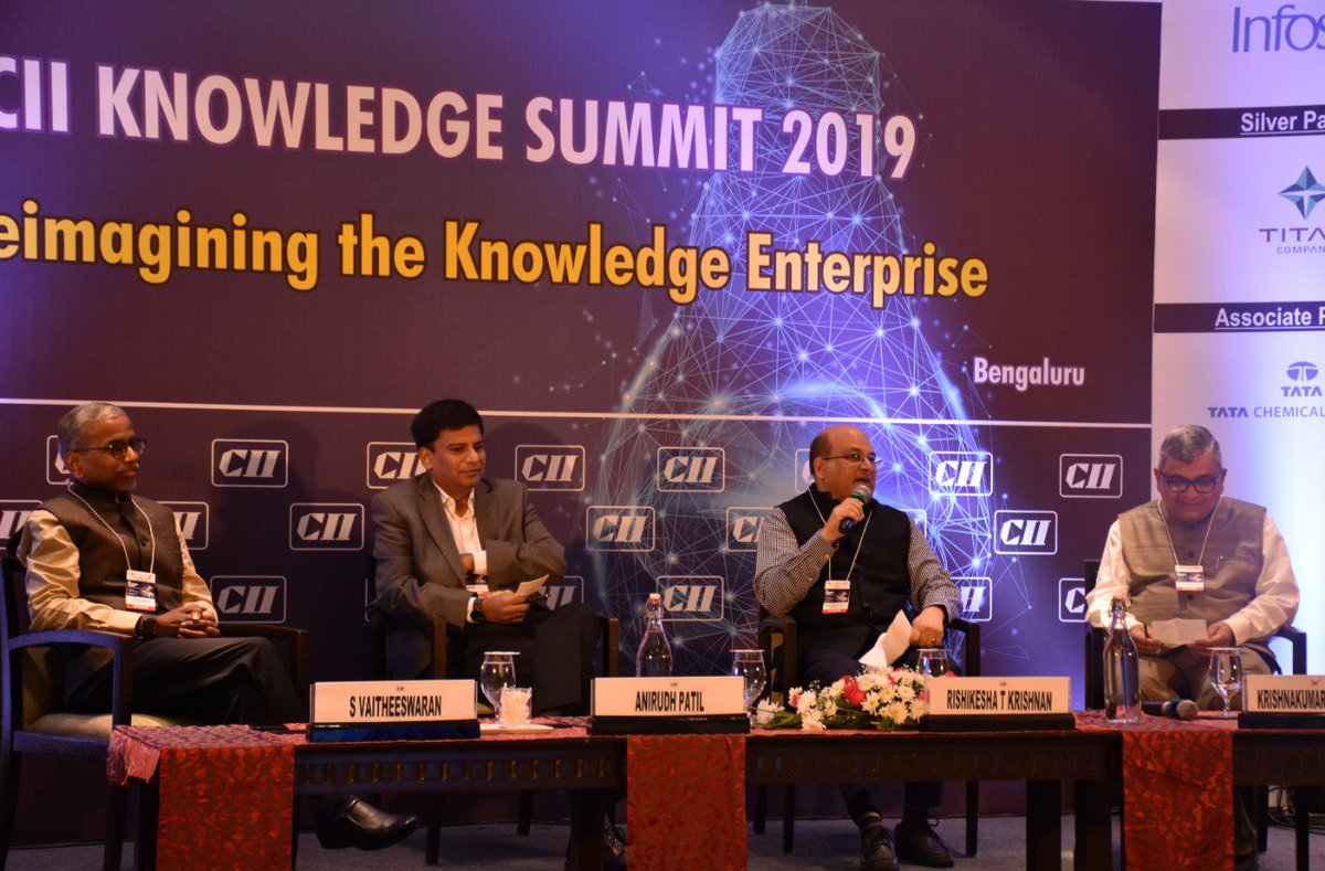 SummitCii's tweet photo. The inaugural session is concluded by Mr. Krishnakumar Natarajan which now sets the platform for the CEO panel segment. #CEOsPanel #CIIKnowledgeSummit https://t.co/cY0dYcxCov