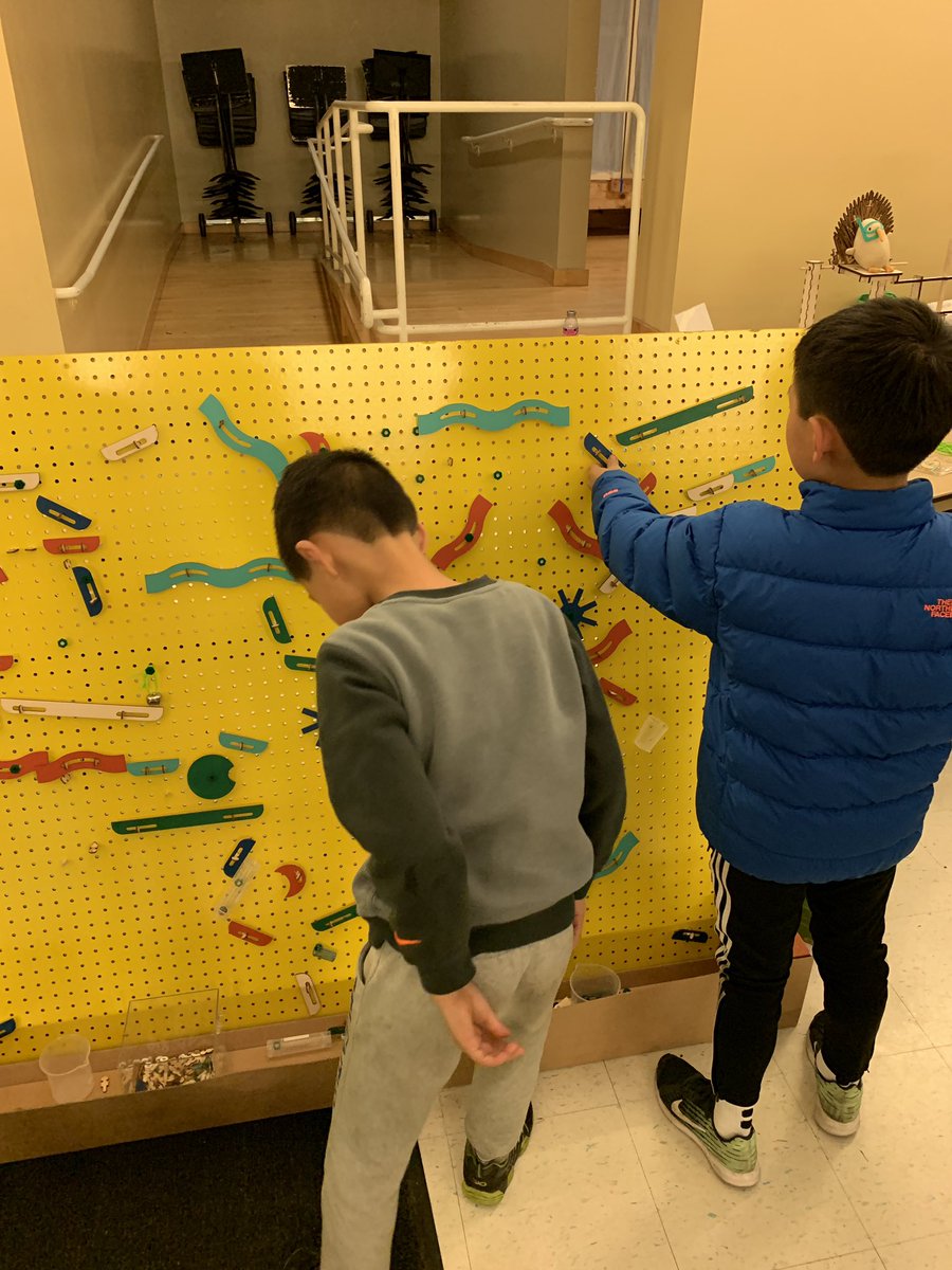 Almond School tweet media