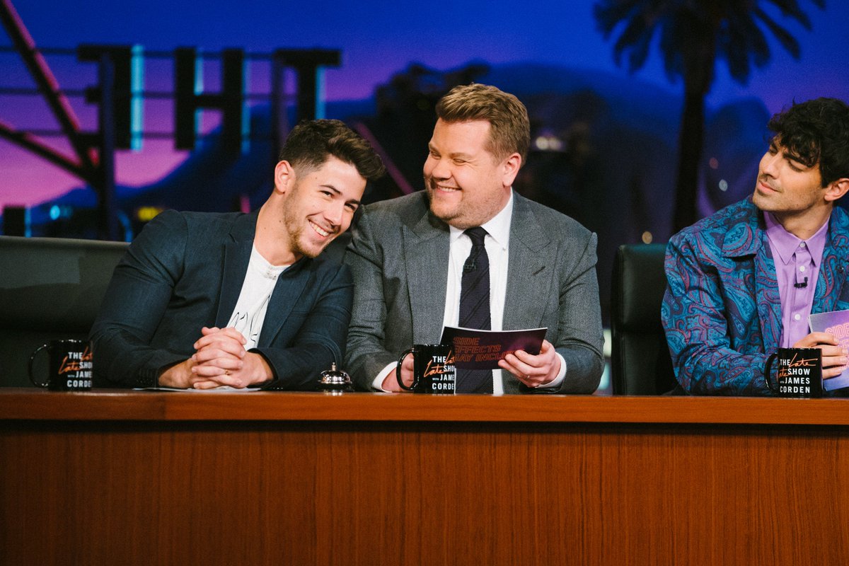 latelateshow's tweet photo. find you someone who looks at you the way @JKCorden looks at @nickjonas. #LateLateJonas https://t.co/MqpaaZnw7l