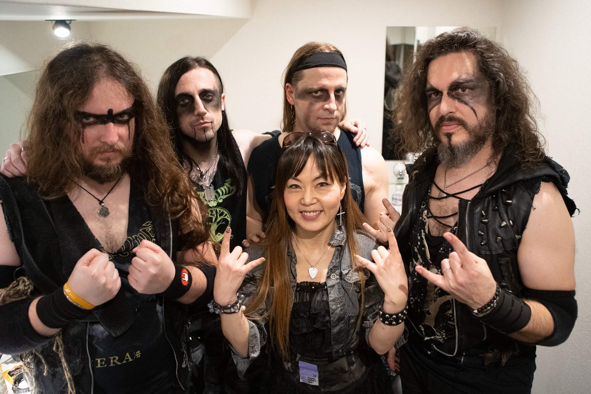Saeko 世界の架け橋になりたいヘヴィメタル歌手 على تويتر 大阪ローカルメディア ぼちぼち Bochi2net 第二弾音楽レポはエルヴェンキング F ライブレポ インタビュー 読んでね T Co Yzantcrkvn エルヴェンキング Elvenking ヘヴィメタル