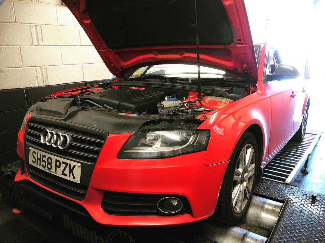 RemapsDiesel's tweet image. Audi A4 120bhp leaving with 175bhp and an extra 100ft-lb of Torque. Extremely happy customer! That’s what diesel tuning is all about!!