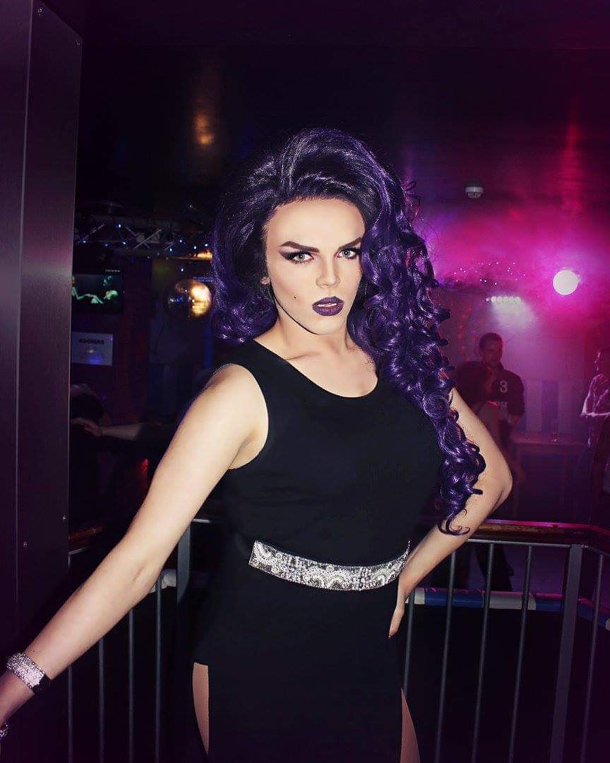 violethartuk's tweet photo. Happy 5 years of being a clown to me 😂😂😂😂 It doesn't seem that long ago since I was trying out for my first bra at Primark, having a Scouser doing my makeup, and putting duct tape on you don't want to know where!!!!! Thank you everyone💜V xxxxxxxxxx

Photo credit to Alex Dale https://t.co/7XjBNMOAVg