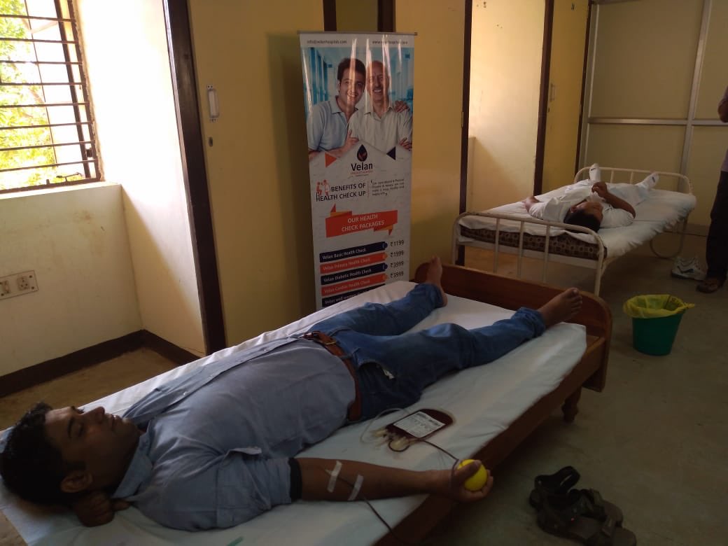 AdminVelan's tweet photo. #CISF @CISFHQrs salute to the #realheros for their dedication on donating blood continuously this is the 2nd time we are honoured to serve them on their anniversary day in Trichy https://t.co/ElGn9XIGL3