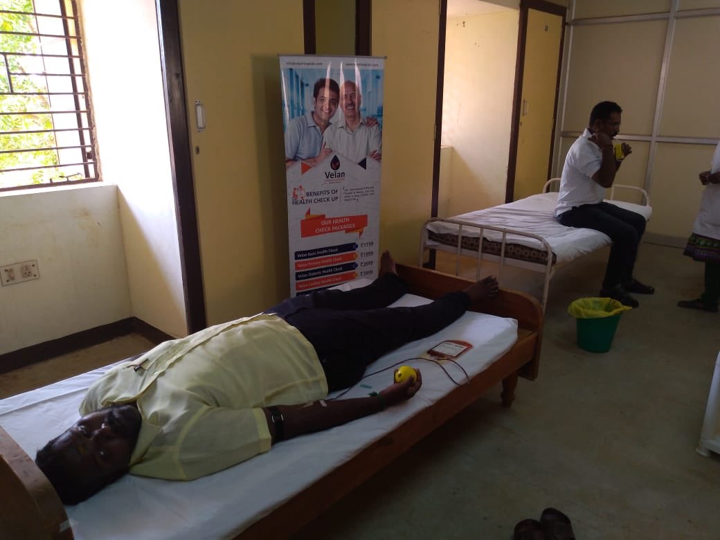 AdminVelan's tweet photo. #CISF @CISFHQrs salute to the #realheros for their dedication on donating blood continuously this is the 2nd time we are honoured to serve them on their anniversary day in Trichy https://t.co/ElGn9XIGL3