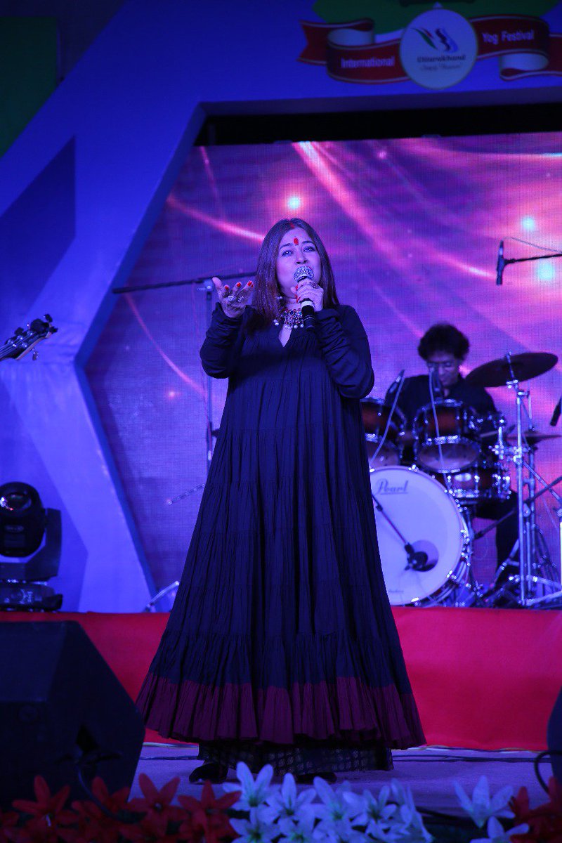 squaregrp's tweet photo. #SquareGroup is feeling proud and super enthralled to manage International Yog Festival 2019 closing ceremony at Rishikesh with a live performance given by a talented maestro @rekha_bhardwaj Ji on behalf of Uttarakhand Tourism. 
 #KudosTeamUttarakhand #SquareGroup #Squarians https://t.co/hCNWWWjhJ2