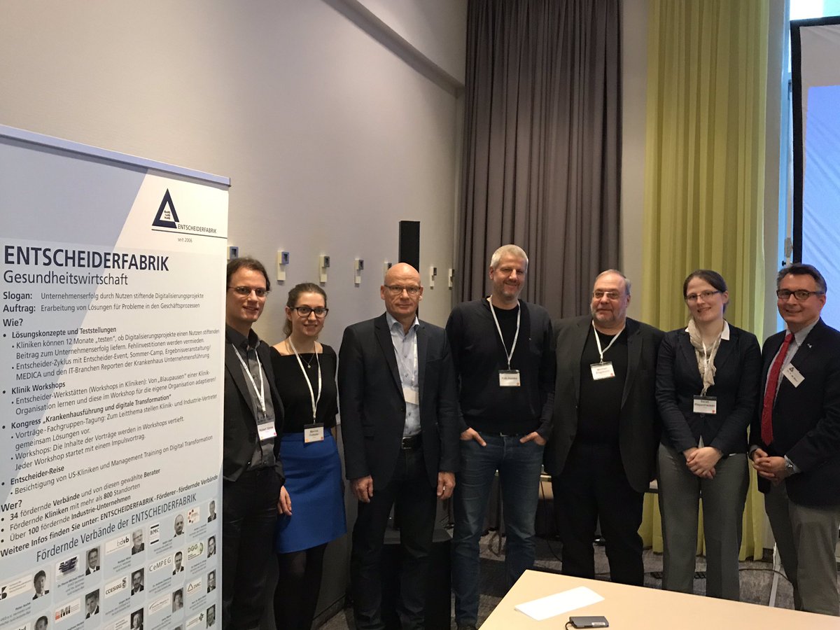 MichaelReiterPR's tweet photo. #ENTSCHEIDERFABRIK Session bei #DVMD19, Görke: Schluss mit den Ängsten! #Datenanalyse einsetzen, mit #Predictive #Analytics #Behandlungspfade und #Fallmanagement optimieren ... unter Beachtung von #DSGVO und #KRITIS. https://t.co/SAFdOrDZPU