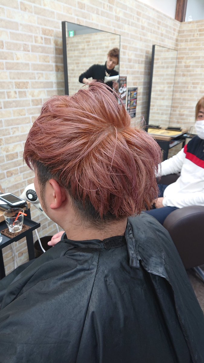 モンターニュ もぉ卒業式シーズン 暖かくなってきた ハルイロカラー一番乗り 桜をモチーフに 石巻美容室 モンターニュ カラー カット メンズカット メンズカラー 春 春色 パーマ