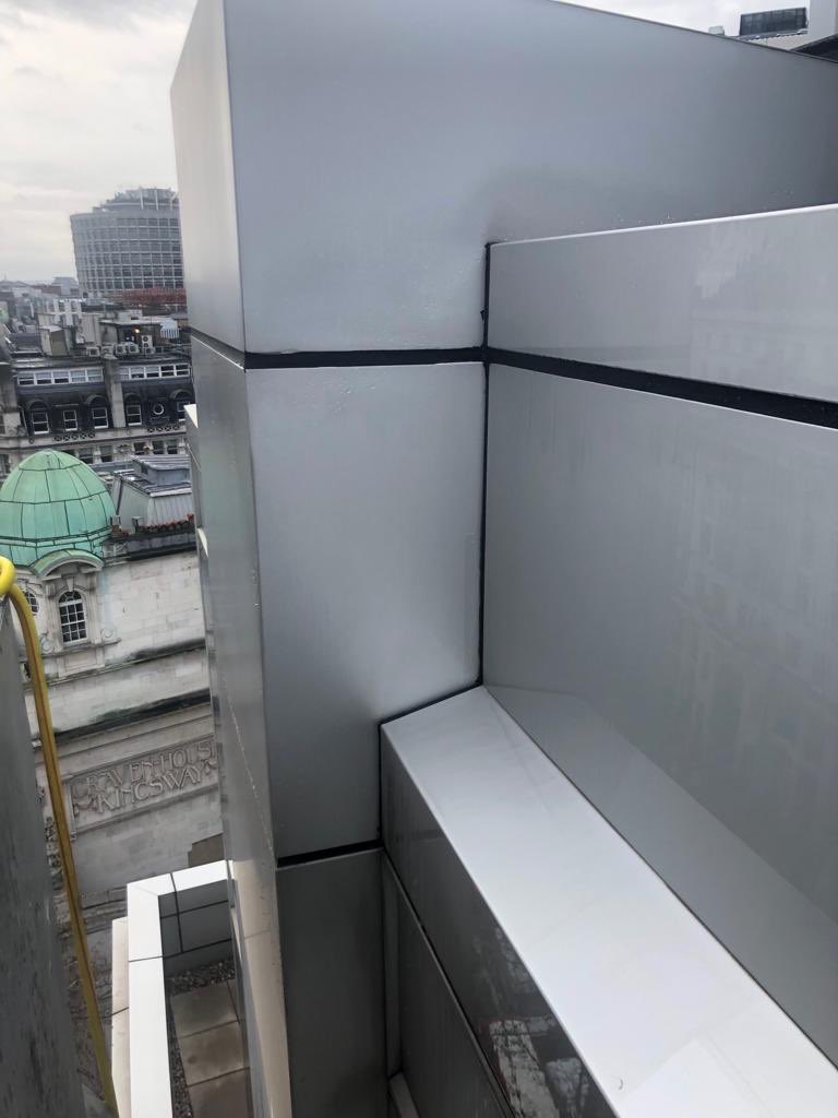 RyanRestore's tweet photo. Wow! cladding restoration the result as always are outstanding ! #restoration #cladding #london #restore #preserve https://t.co/9JKHAMUNa7