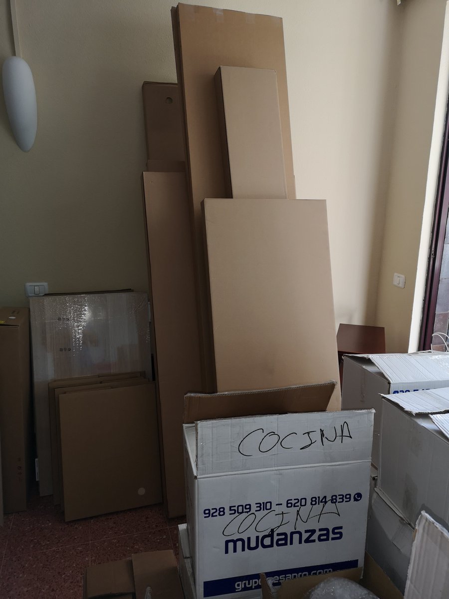Gesapro's tweet photo. 💥¿Quieres ahorrar tiempo y dinero en el montaje de tus muebles?
 Gesapro se traslada a tu vivienda u oficina, y en un tiempo mínimo lo tienes listo! ✅
 Llámanos ☎️ 928 509 310 - 620 814 839 Gesapro se encarga! 👨‍🔧
 https://t.co/XfBlK2j2Ef #instalacioneslaspalmas #montajes https://t.co/69AgrJTGAB
