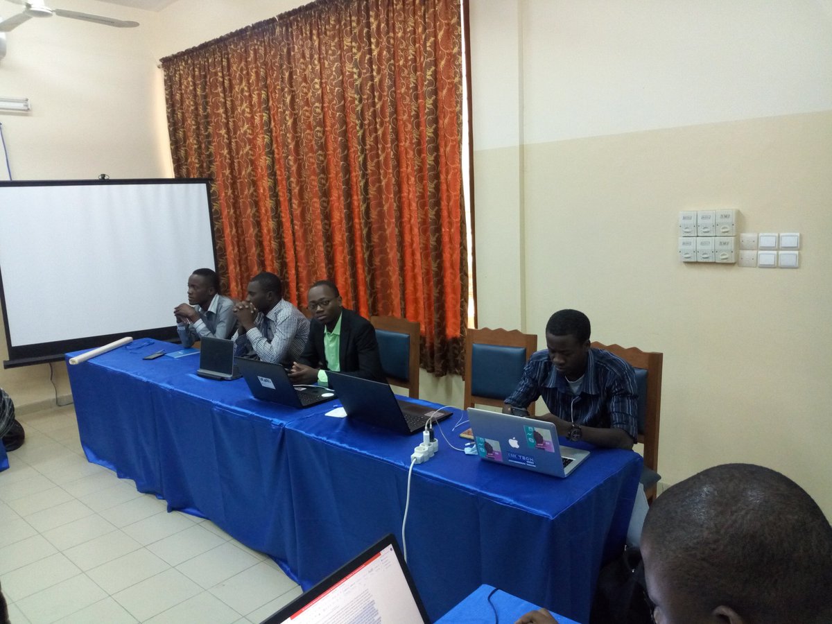 Souroufa's tweet photo. Atelier de formation des #eobs de veille électorale le 07 et 08 mars à #cotonou dans le cadre du projet " citoyen, veille et contribue à des législatives transparentes et apaisées en 2019 au #Benin https://t.co/468coFjeXy