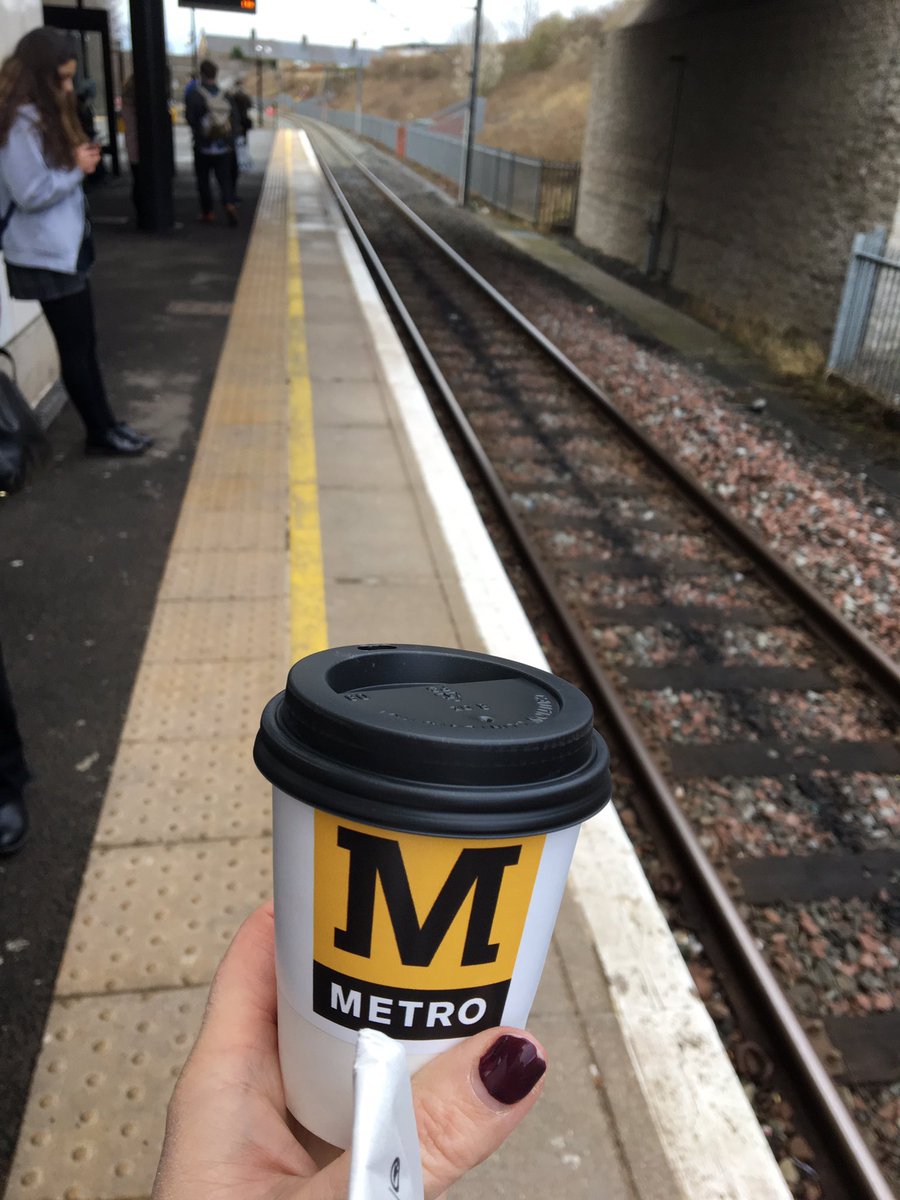 Stafford2Sharon's tweet photo. Free coffee on the metro thanks @My_Metro https://t.co/5QlxzW053C