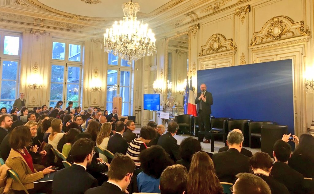 ItierCh's tweet photo. J'ouvre ce matin l'événement "Investissement à Impact Social : changeons d'échelle" au @Min_Ecologie 
➡️ Une promesse présidentielle et une mesure du Pacte de Croissance de l'#ESS pour repenser profondément nos politiques publiques #CIS #SIB #DIB #PacteESS #Impact https://t.co/NwMqDhEAt7