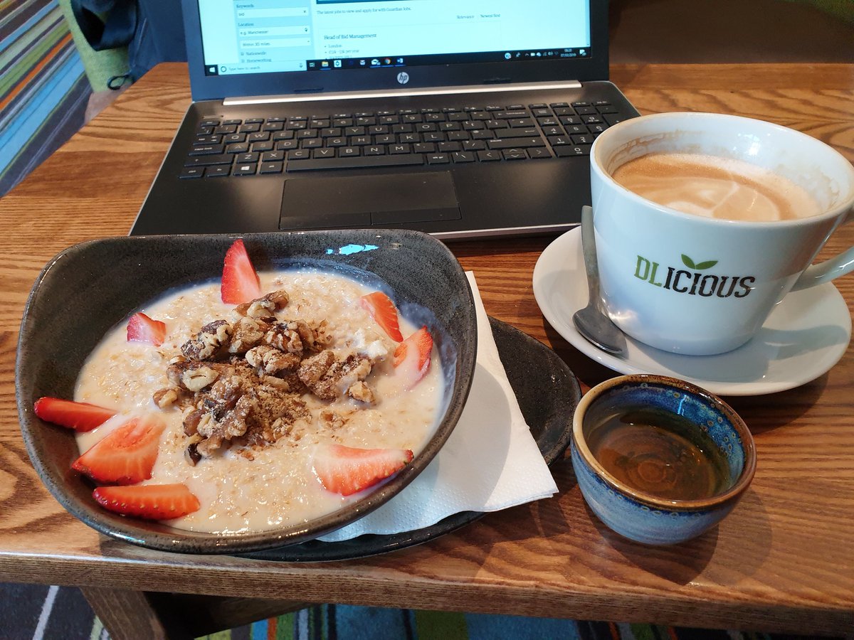 SpencerGI's tweet photo. #BreakieTime @DavidLloydUK #NewMenu https://t.co/vpvWgMKDHp