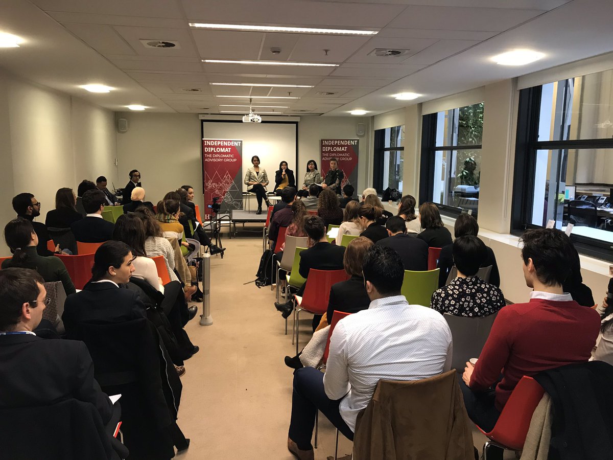 IDiplomat's tweet image. Panel makes pertinent point on the  impact of the ongoing conflict on civilians across #Yemen, which disproportionally impacts women in #SouthYemen who have been doubly marginalised over the past two decades. #IWD2019