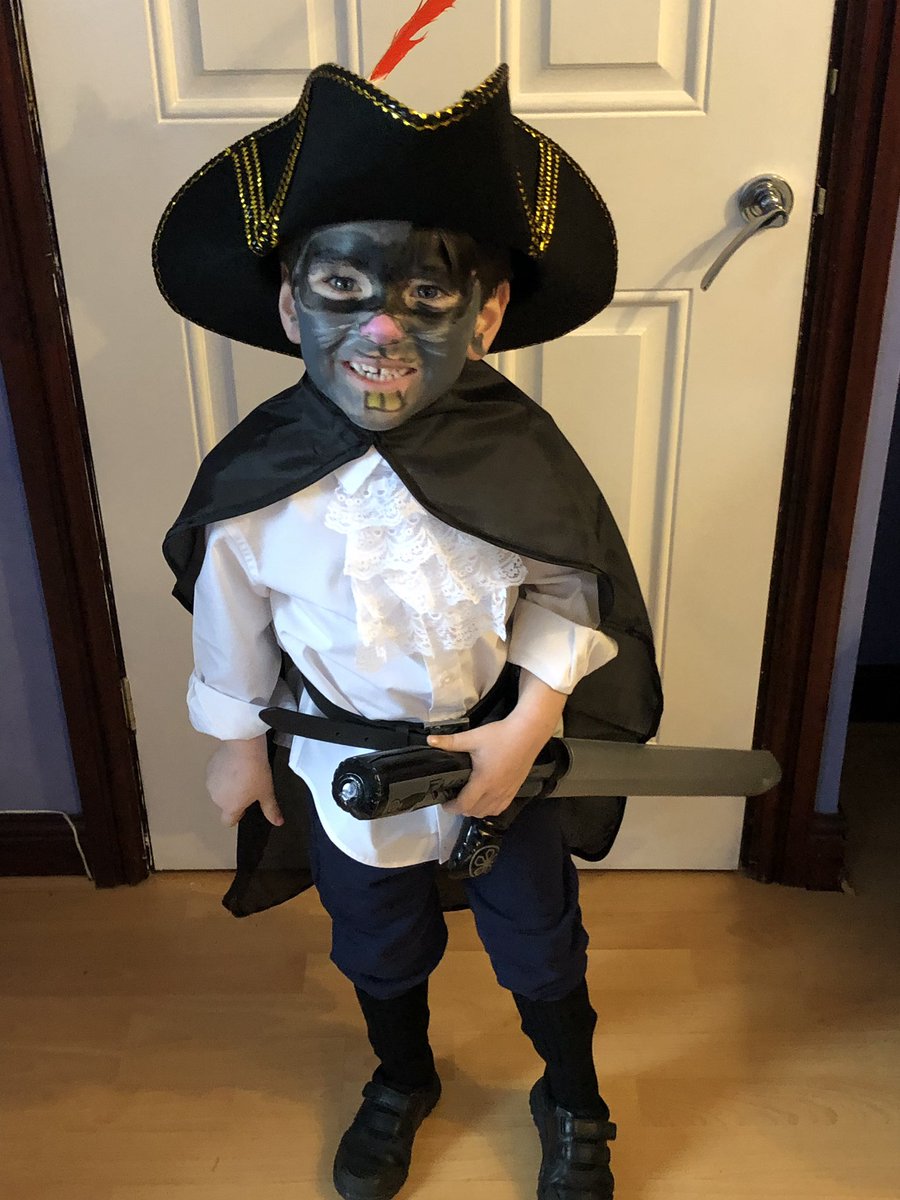 Marko7T4's tweet image. The Highway Rat was a baddie, The Highway Rat was a beast. He took what he wanted and ate what he took. His life was one long feast. #worldbookday