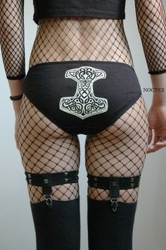 Hail Thor’s day heathens - lets get some Hammering done 👊🏻