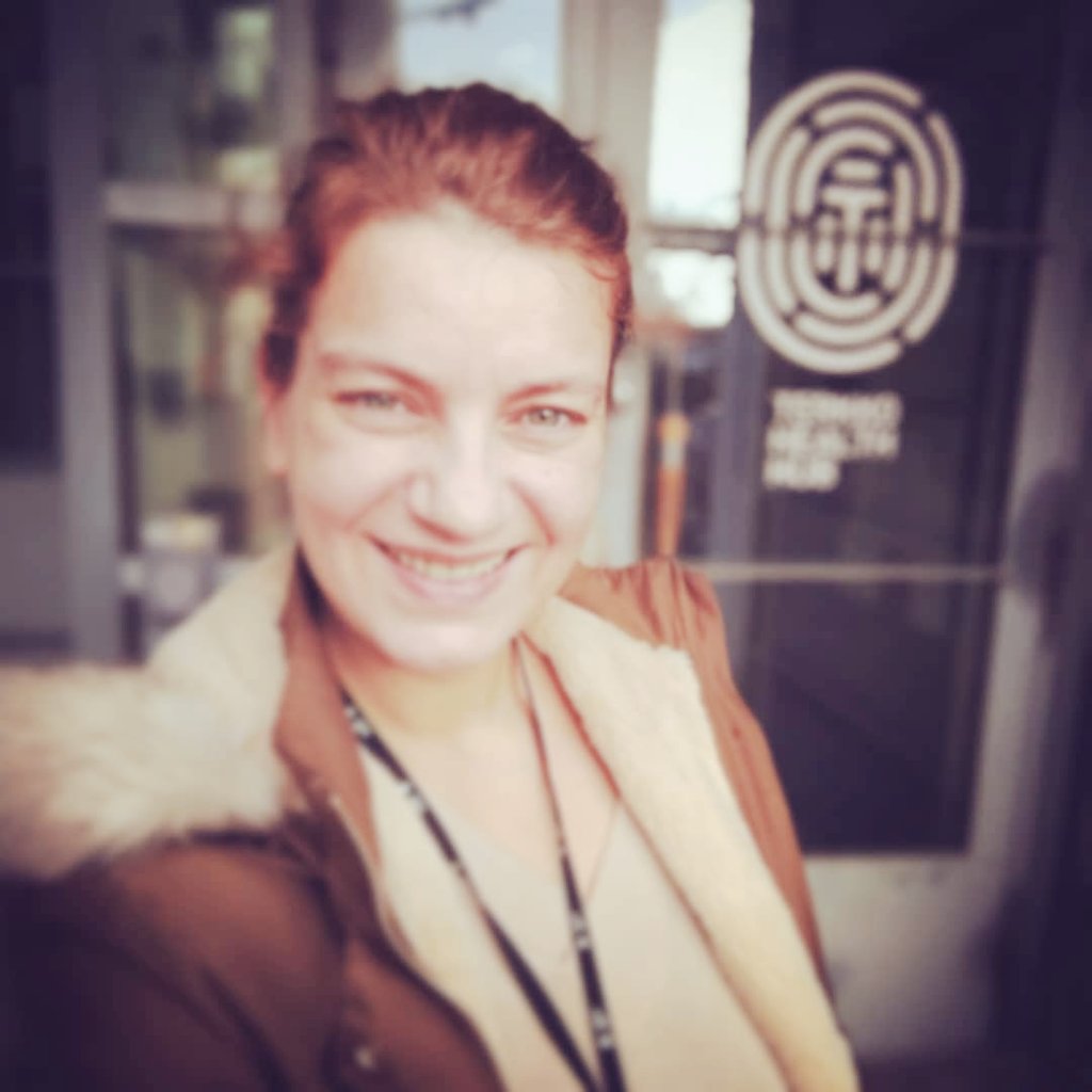 stevenratltner's tweet image. I am celebrating #WomensDay with my #biophotonicslab to accelerate #HealthTech sustainability with #Light power translated into #biophotonics #research &amp;amp; #innovation for #brainhealth ! Thank you all for your support and collaborative guidance in this process ! @terkko @Perca34 ✨