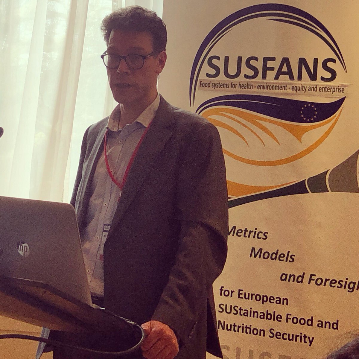 ILSI_Europe's tweet photo. Thom Achterbosch @UniWageningen gives a positive message at @susfans_eu closing workshop “EU can shift towards sustainable diets and a #sustainable #food supply system by 2030-2050. EU needs transformation of production, trade, distribution, and consumption of food”.#SUSFANS https://t.co/UzclJWfNo3