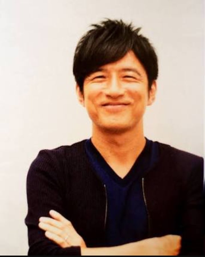 49年前この地球に桜井和寿という音楽の神様が地上に降りたことに感謝し今年も全力で惚れて応援したい人はrtといいね 49年前この地球に桜井和寿という音楽の神様が地上に降りたことに感謝し今年も全力で惚れて応援したい人はrtといいね