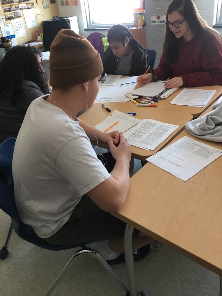 kcloubier's tweet photo. Period 1 is collaborating to create posters about the various impacts of imperialism on Africa thanks to the @ChoicesProgram curriculum funded by @DonorsChoose! These students are embracing the roles of historians today! 😍@plattlive @MeridenK12 @ctrisenetwork #playtmym  #phswh https://t.co/W5LfNSpzt6