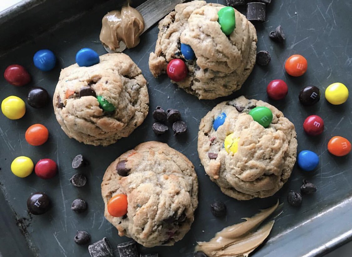 fix_cookie's tweet image. The Peanut Butter Cookie is back and it got even better! It is made with chocolate chunks and peanut butter M&amp;amp;Ms. The Peanut Butter M&amp;amp;M Cookie is here for March so come get it😛❤️ #CookieFix #cookies #PBm&amp;amp;m
