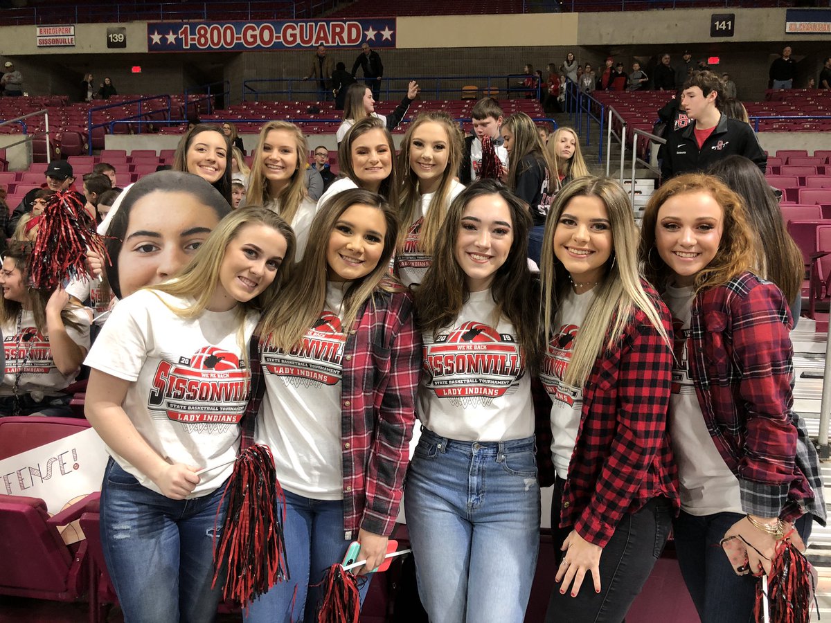 RSNsports1's tweet photo. Sissonville students showing how it’s done at the Girls Basketball Championship. This could get you ranked. @barryalderman https://t.co/vo1R8Yunb0