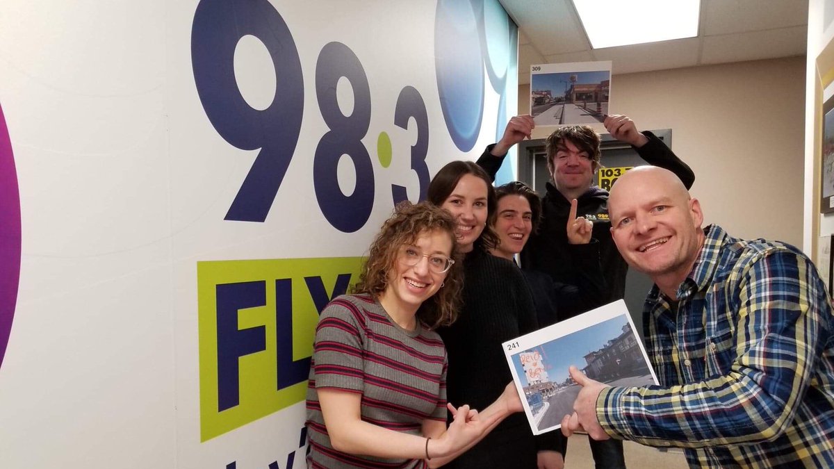 98.3 FLY FM tweet media