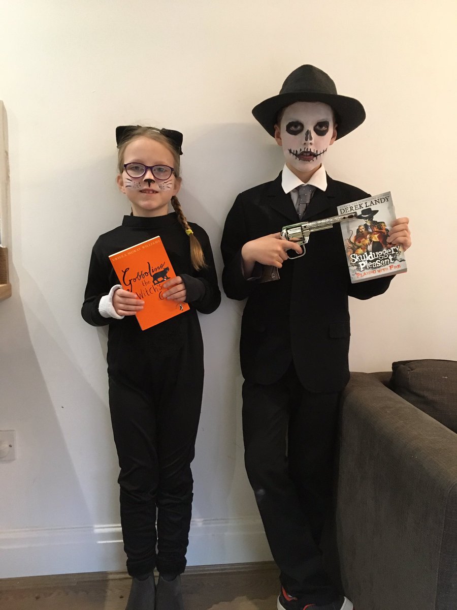 Picklebooms's tweet photo. Gobbolino &amp; Skulduggery Pleasant for #WorldBookDay19 @StAndrewsCoE https://t.co/bOjuaMCQWP