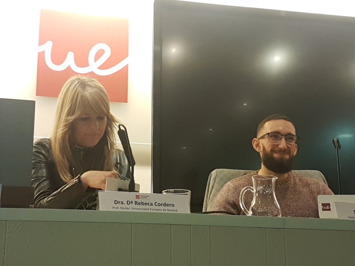 jramiroperez's tweet photo. Mis compas del Grupo Conocimiento-investigación en Problemáticas Sociales de @UEuropea y @Enrolla2UE en #SemanamujerUE #SemanaDeLaMujer a punto de reflexionar sobre VioGen desde la investigación y el rigor. https://t.co/kDoNsPtSn6