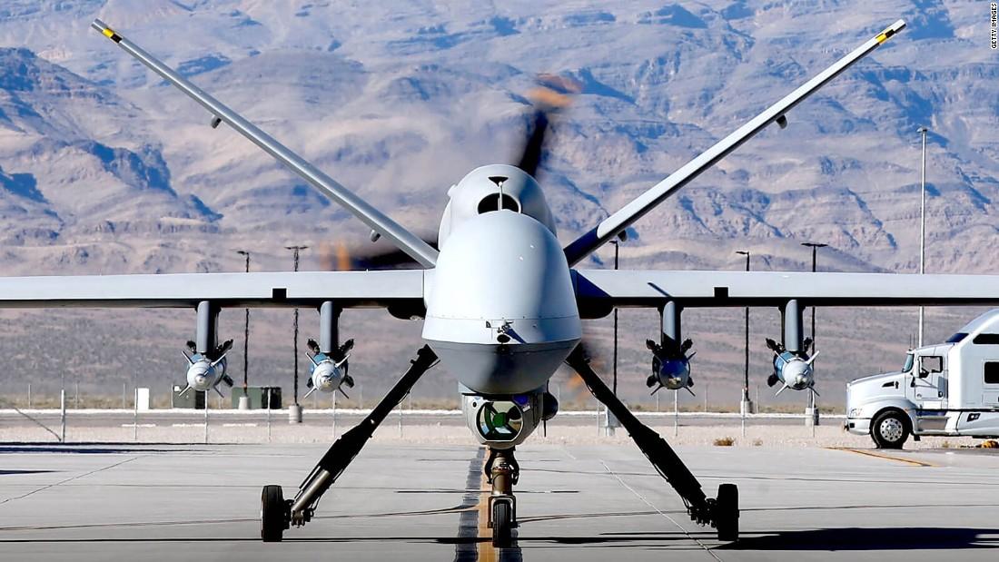 US intelligence officials will no longer be required to publicly disclose the number of civilians killed in airstrikes against terrorist targets "outside areas of active hostilities" due to a new executive order issued by President Trump trib.al/FtoYPZ0
