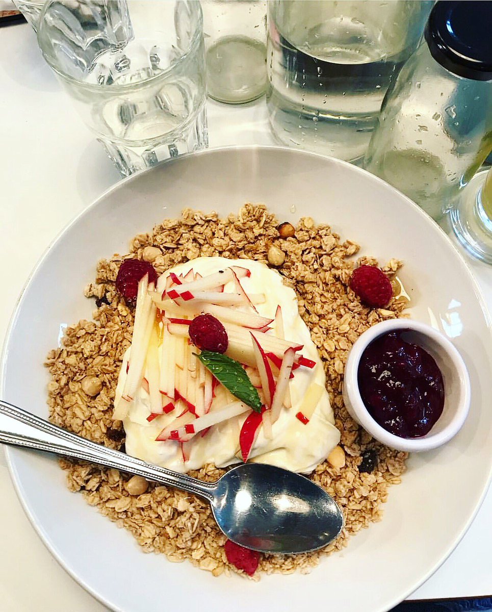 105cafebistro's tweet photo. The greatest Granola ❤️

📸- thedublinbrunchreviewer https://t.co/DtHpSQGRHE