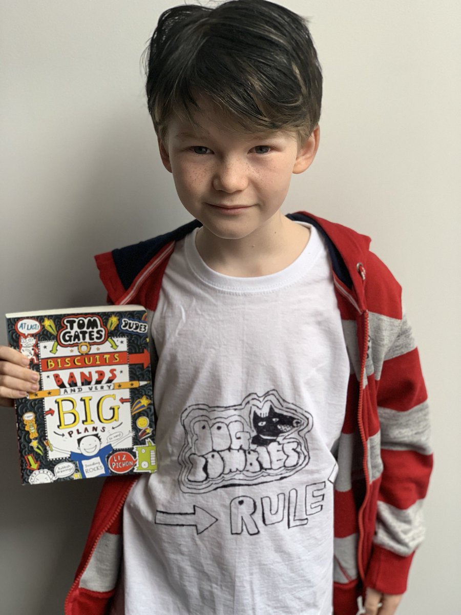 Tom Gates heads off for @WorldBookDayUK #worldbookday19 #TomGatesBooks