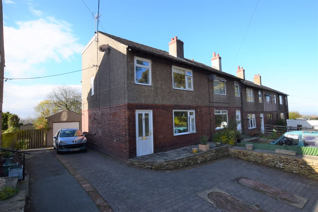MartinCoHudd's tweet photo. FOR SALE - Dartmouth Terrace, Farnley Tyas

✔️ £220,000 
✔️ Off road parking
✔️ 4 Bedroom https://t.co/cFHgce0LsT