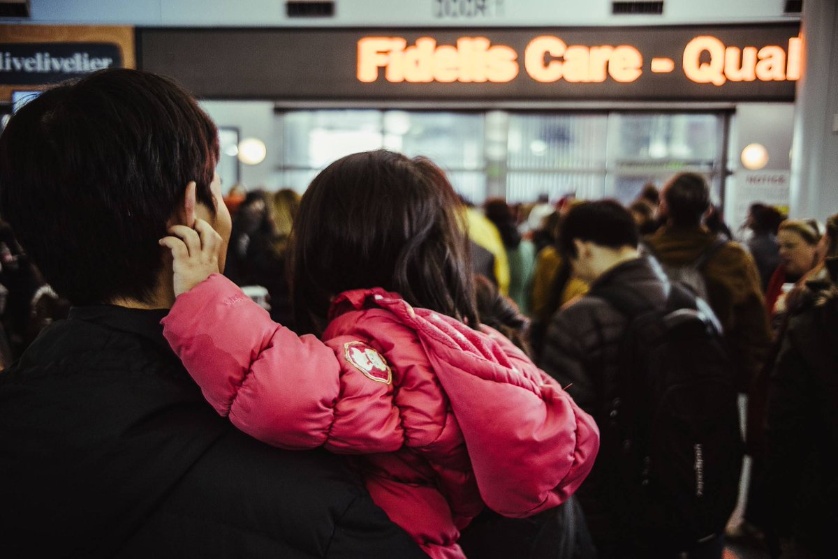 "Using that vintage design gives you this, I wouldn't say advantage, but color consistency and clarity that you just don't get with modern designs.” - @outlierimagery on the Lomogon Art Lens.

Learn more about the #LomogonArtLens here: buff.ly/2GQQfRG