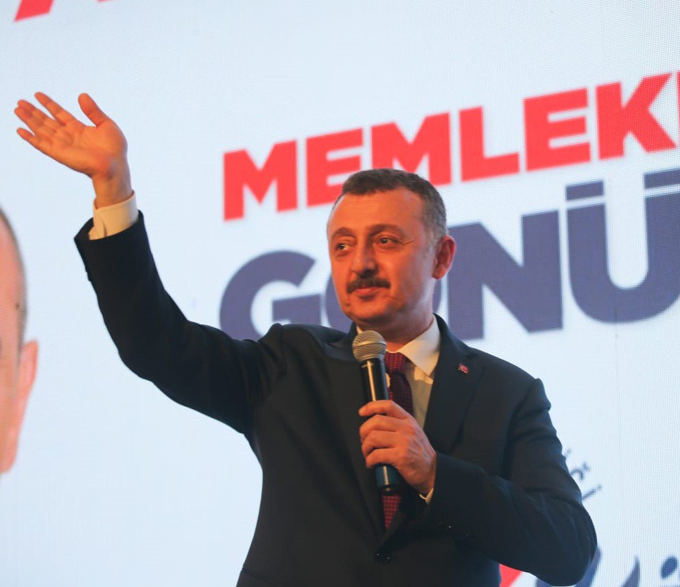 Tahir Büyükakın