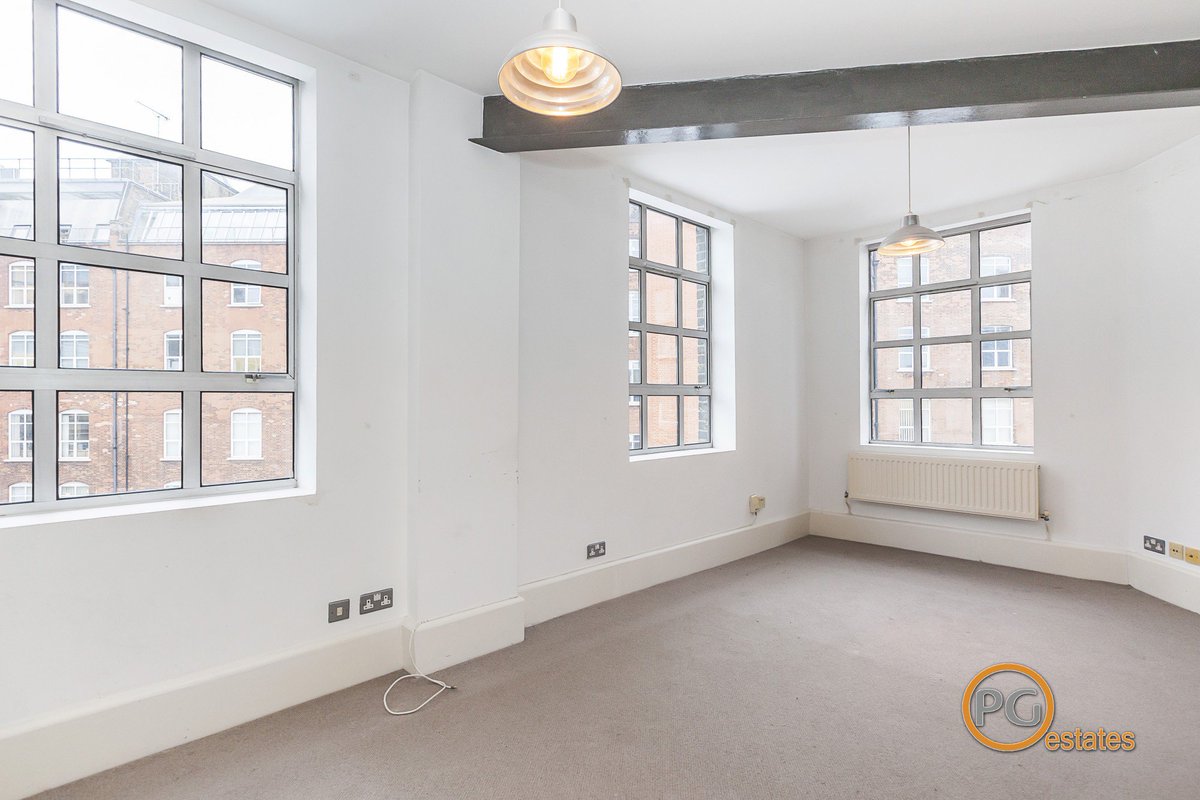 pgestates's tweet image. #NewListing #Old #Street #London #EstateAgent