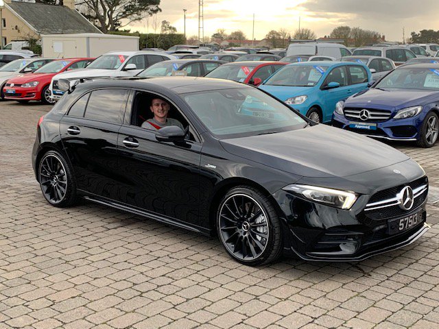 Here is Jacksons Guernsey customer Jay Ellis collecting his brand new Mercedes A35 with AMG Styling Pack.

We’ve never seen a customer looking so happy. Many thanks for your business Jay. Drive safe. #Happyhandover #AMG