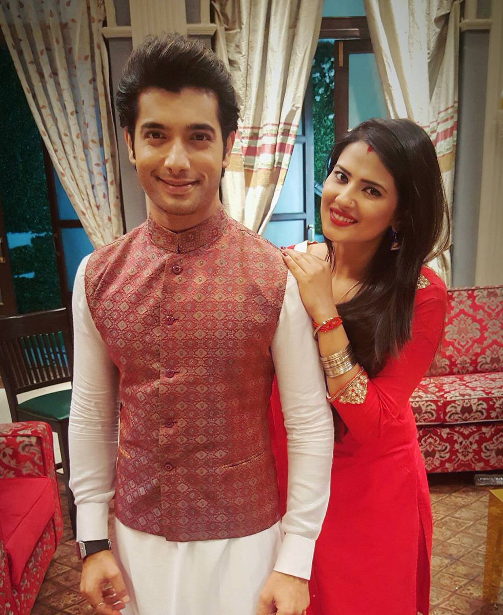#krasha pics posted by Sharu 😍😍 #3YearsOfKasam