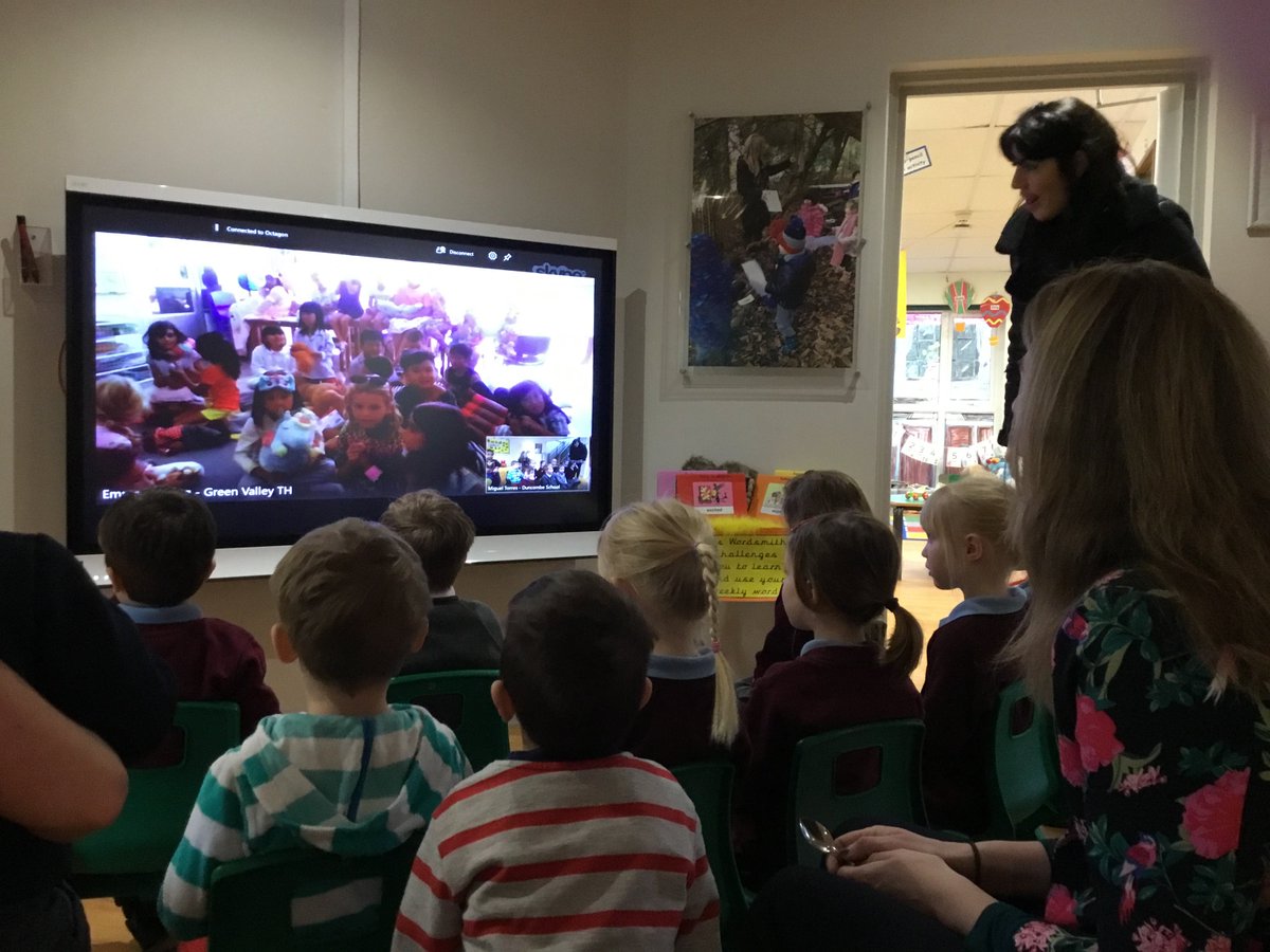 MrMHTorres's tweet photo. Duncombe first #CognitaCalling connection with our lovely school @standrewsgv with @DustingEmma in Thailand! Good afternoon Thailand Good morning England. Thank you @MissHLVarney and @MrsMJofficial for your help! @CognitaSchools #CognitaWay #WorldBookDay Thank you 
Emma Dusting https://t.co/hC5r2YJCGi