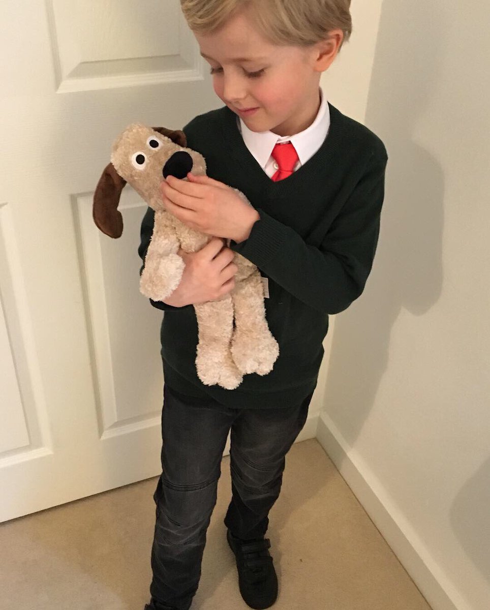 lizvintage's tweet photo. #worldbookday19 Love this guy so much!!! Robbie does Wallace and Gromit #wallaceandgromit #fancydress #school #son #lovebooks @ribblefm @lizvintage https://t.co/fjJagYf9qX