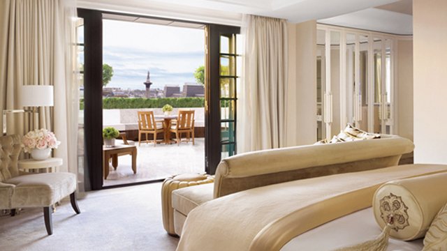 Enjoy a fourth night #free when you book a 3 night stay <a href="/CorinthiaLondon/">CorinthiaLondon</a> goo.gl/j8bcyb