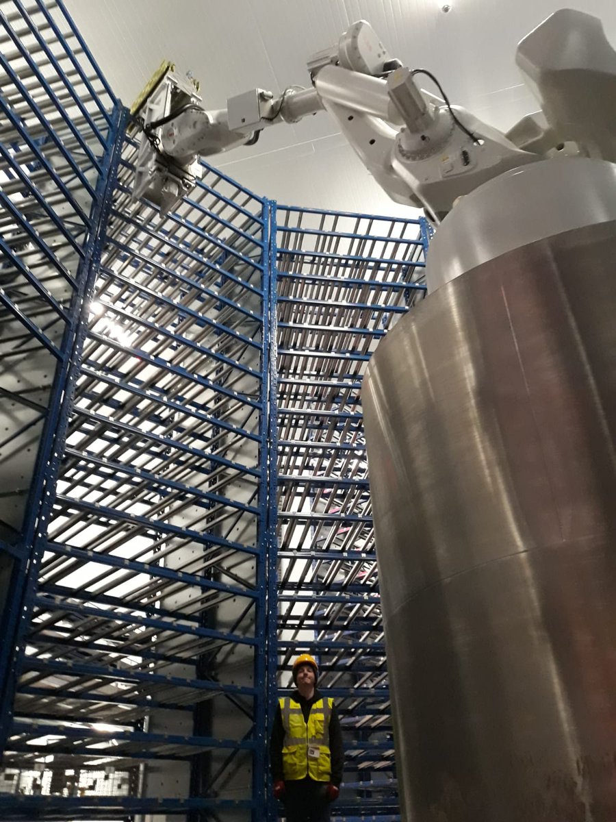 NewtechUK's tweet photo. Check out our big #robotic #automated #warehouse solution! Case Study coming soon - keep an eye out for it on our website https://t.co/YU6y7sleRv
#automatedwarehouse #racking #shelving #storage #manufacturing #largeproject #costsaving #EngineeringUK #manufacturinguk https://t.co/y7qPsykTnq