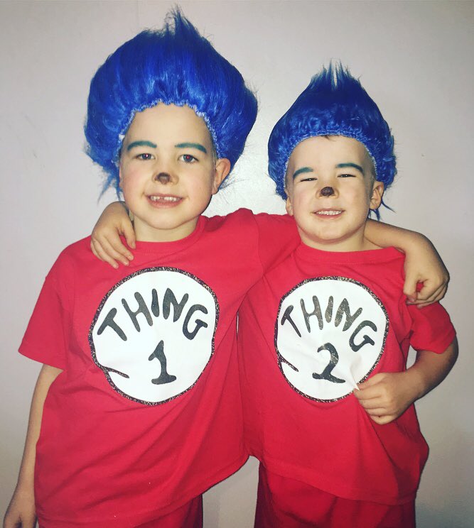 dixie_pea's tweet photo. @GranadaReports Blue and Judd as Thing 1 &amp; Thing 2 from Cat in the Hat #itvnews #granadareports #drseuss https://t.co/zwa2pW6Xjm