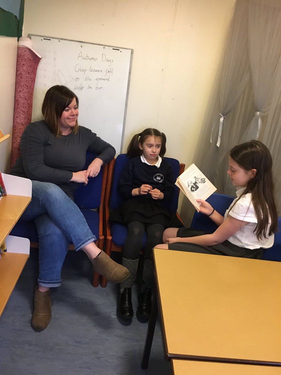MandleMrs's tweet photo. Team Elder started the day reading with some of our parents #worldbookday @LakesideYork https://t.co/Glj39dxmX6